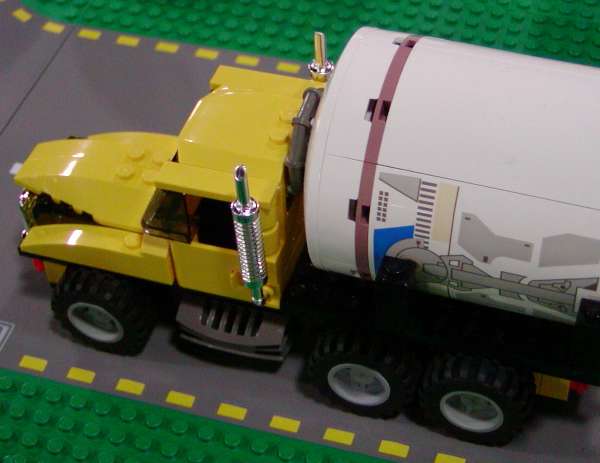 gb05-car-12c.jpg