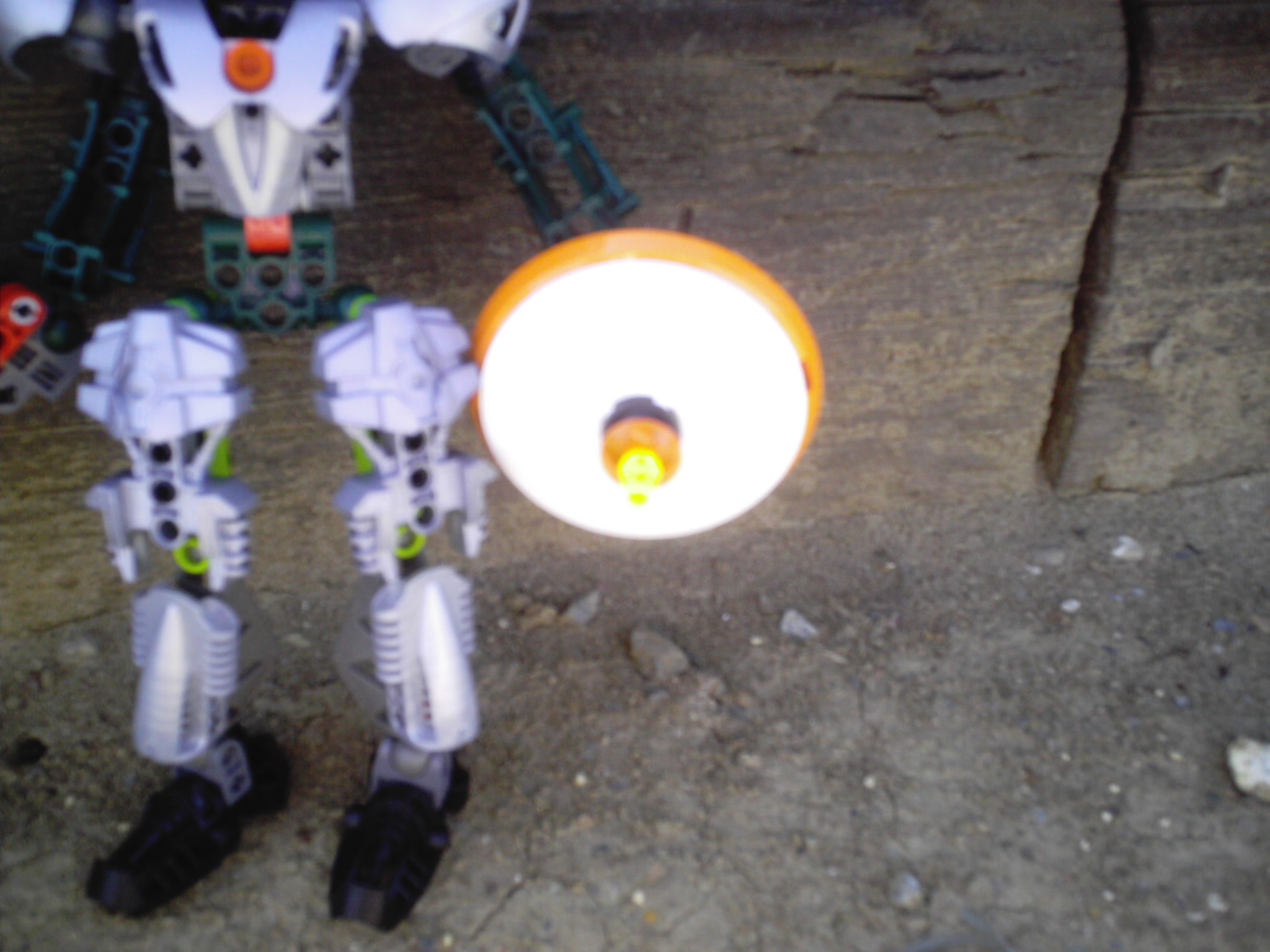 dcfn0002.jpg