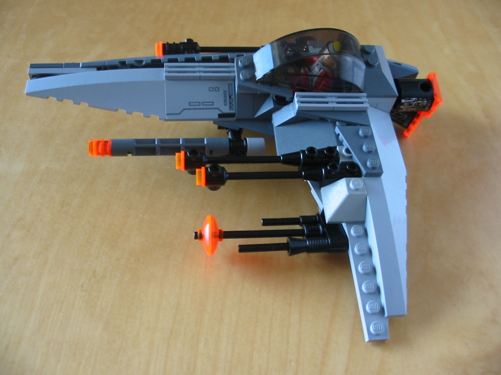 l-wing_01_lato_sx.jpg