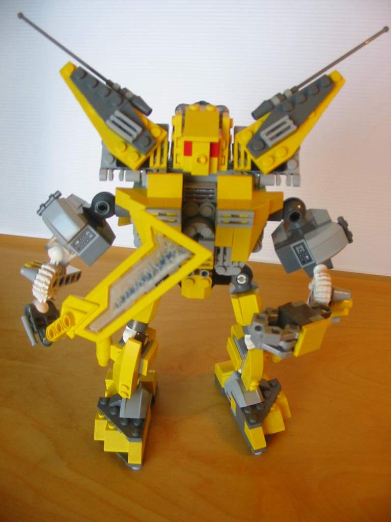 yellow__wasp_01_front.jpg