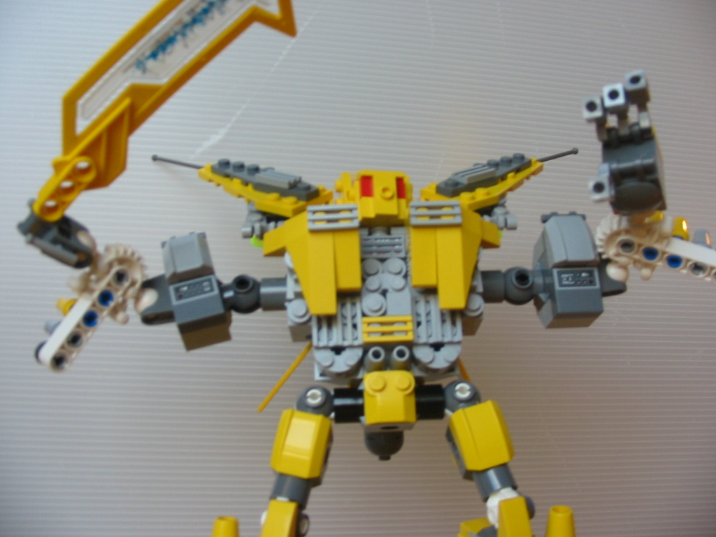 yellow__wasp_01_strong.jpg