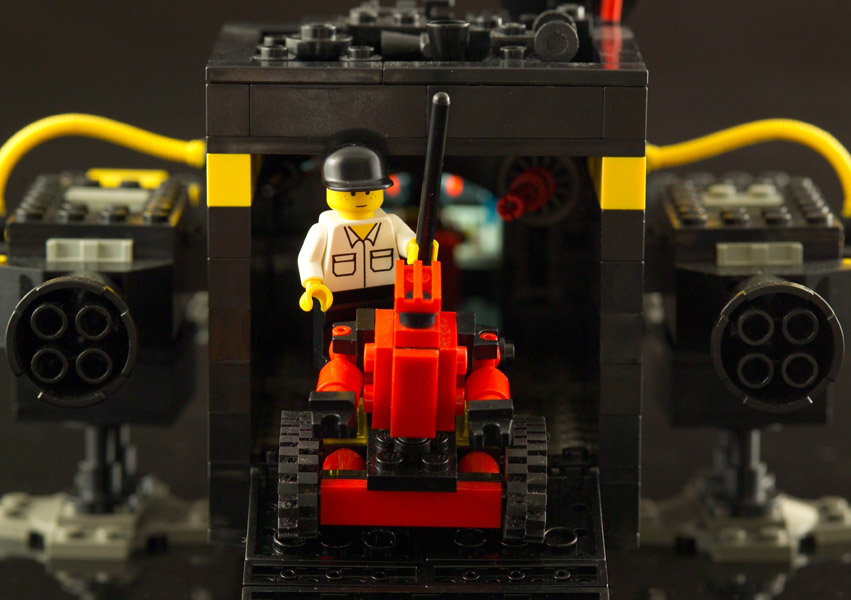 lander13.jpg