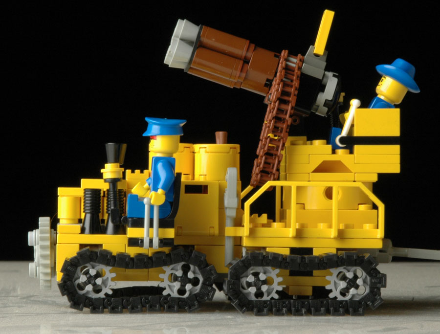 tractorb07.jpg