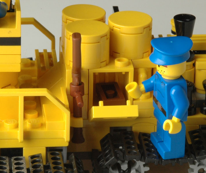 tractorb09.jpg