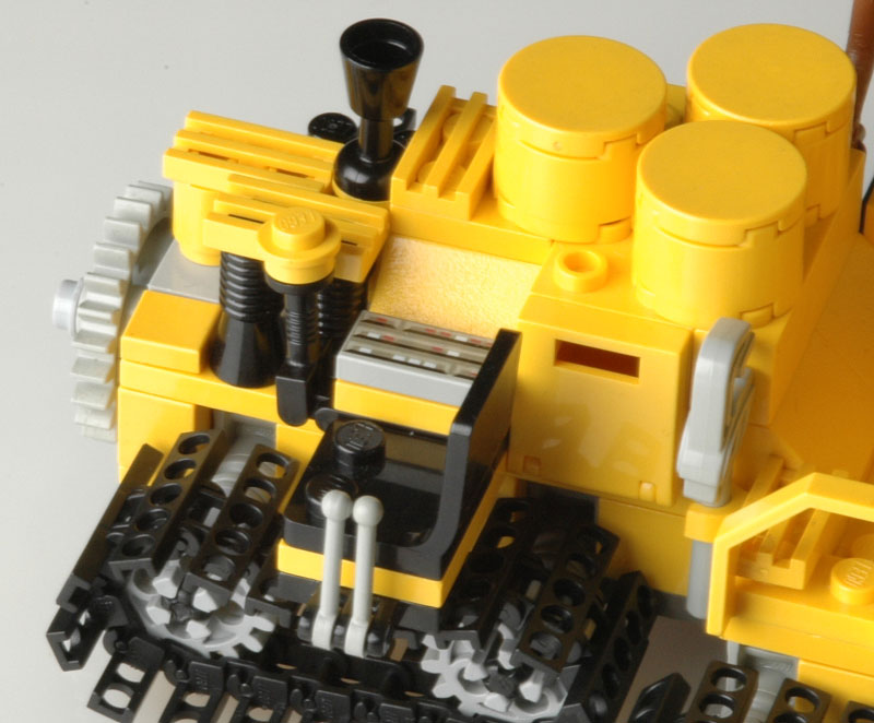 tractorb10.jpg