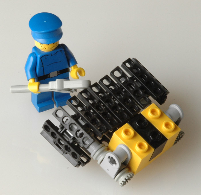 tractorb13.jpg
