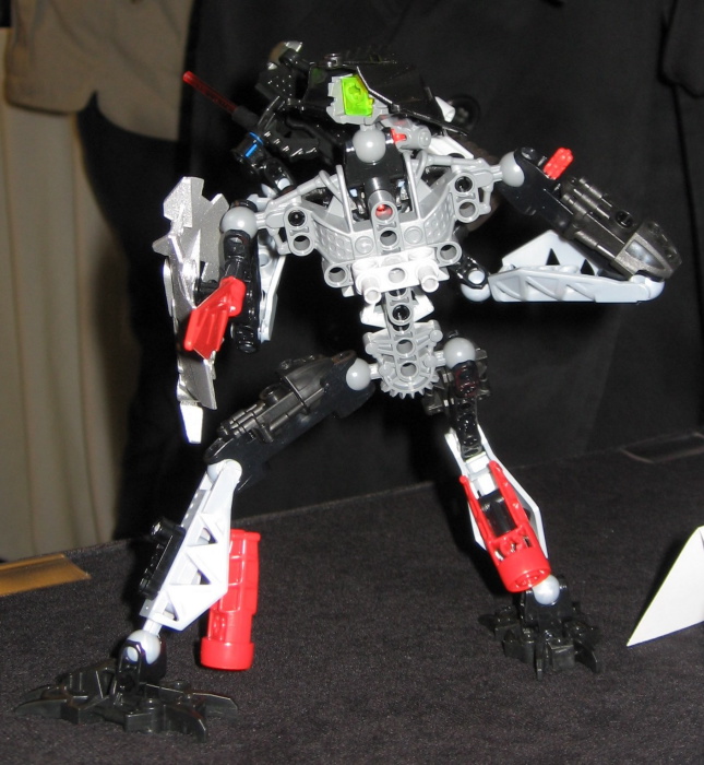 bionicle_toa_mistika_09_onua.jpg