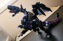 alatreon_stand_2.jpg