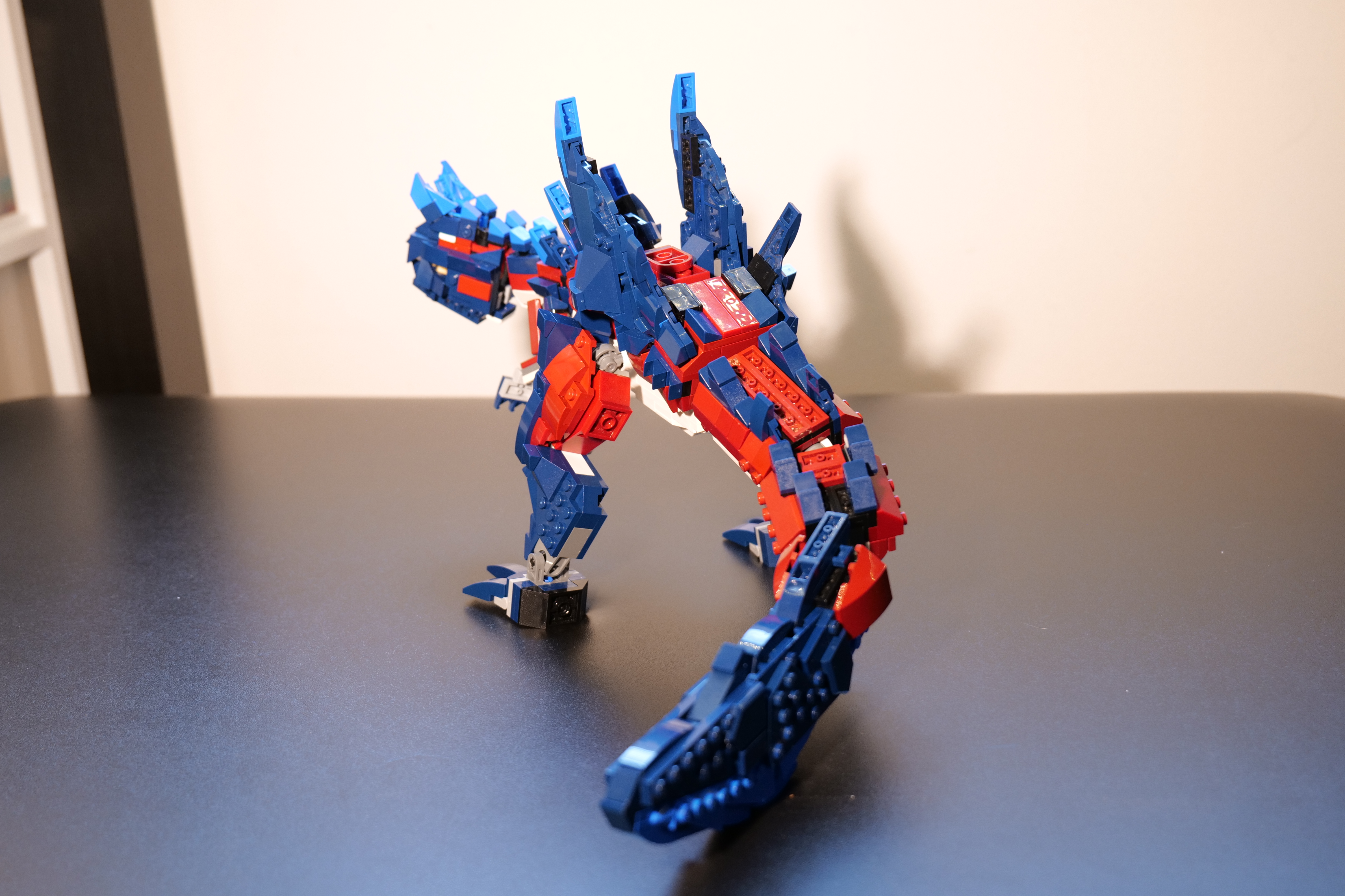 a_glavenusback.jpg