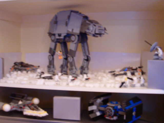 hoth-display-00.jpg