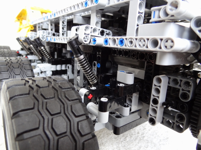 auto_8x8x60008.jpg