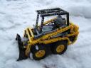 Skid-Steer-Loader