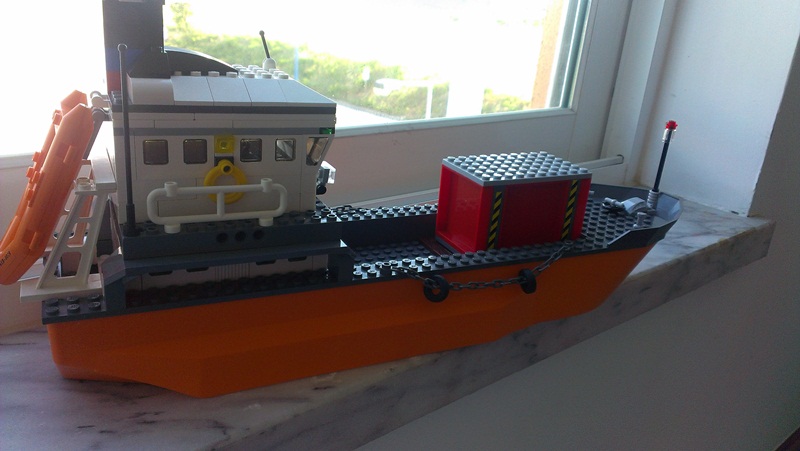 cargo-boat_1.jpg