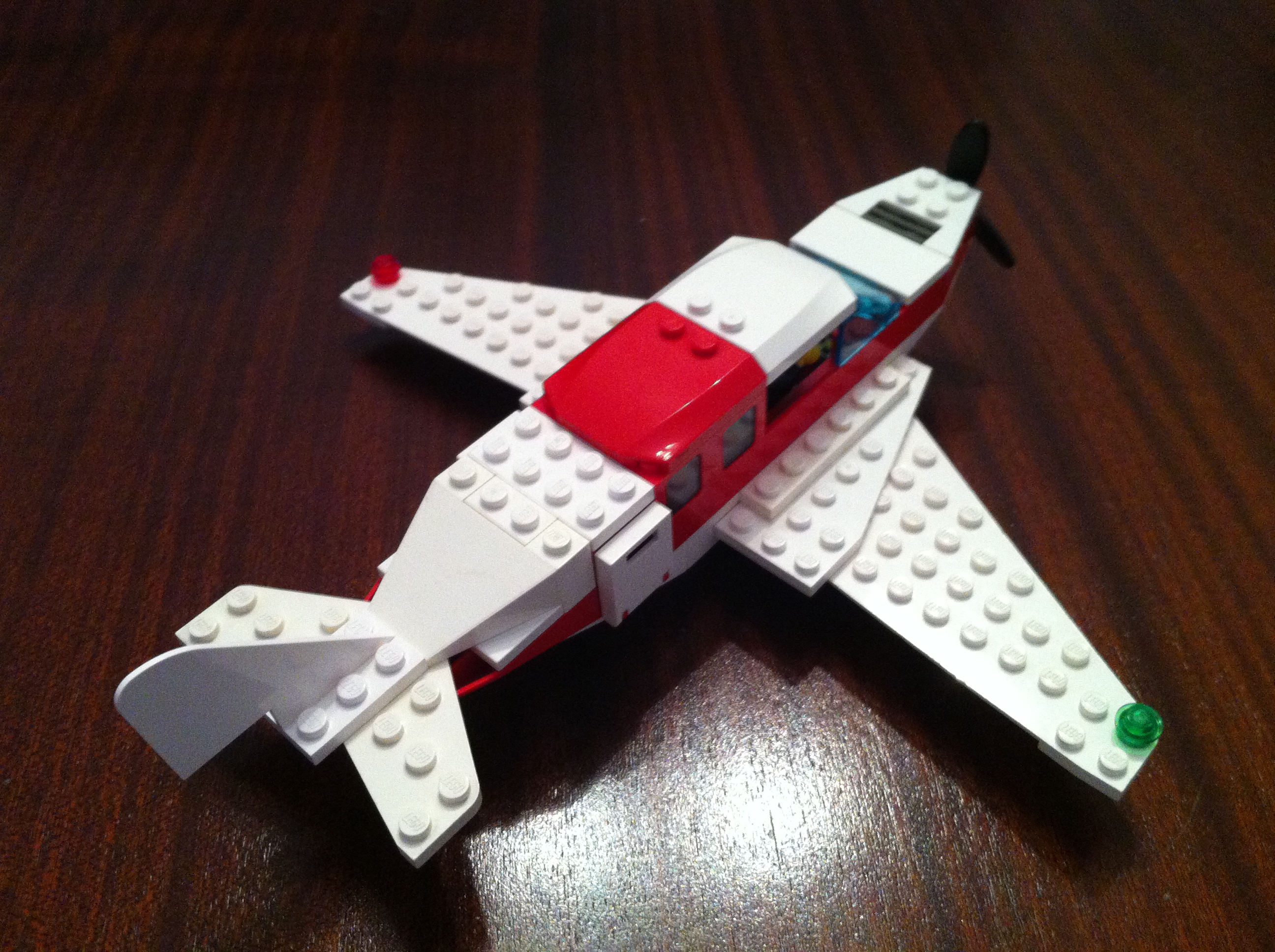 small_cargo_plane_4.jpg