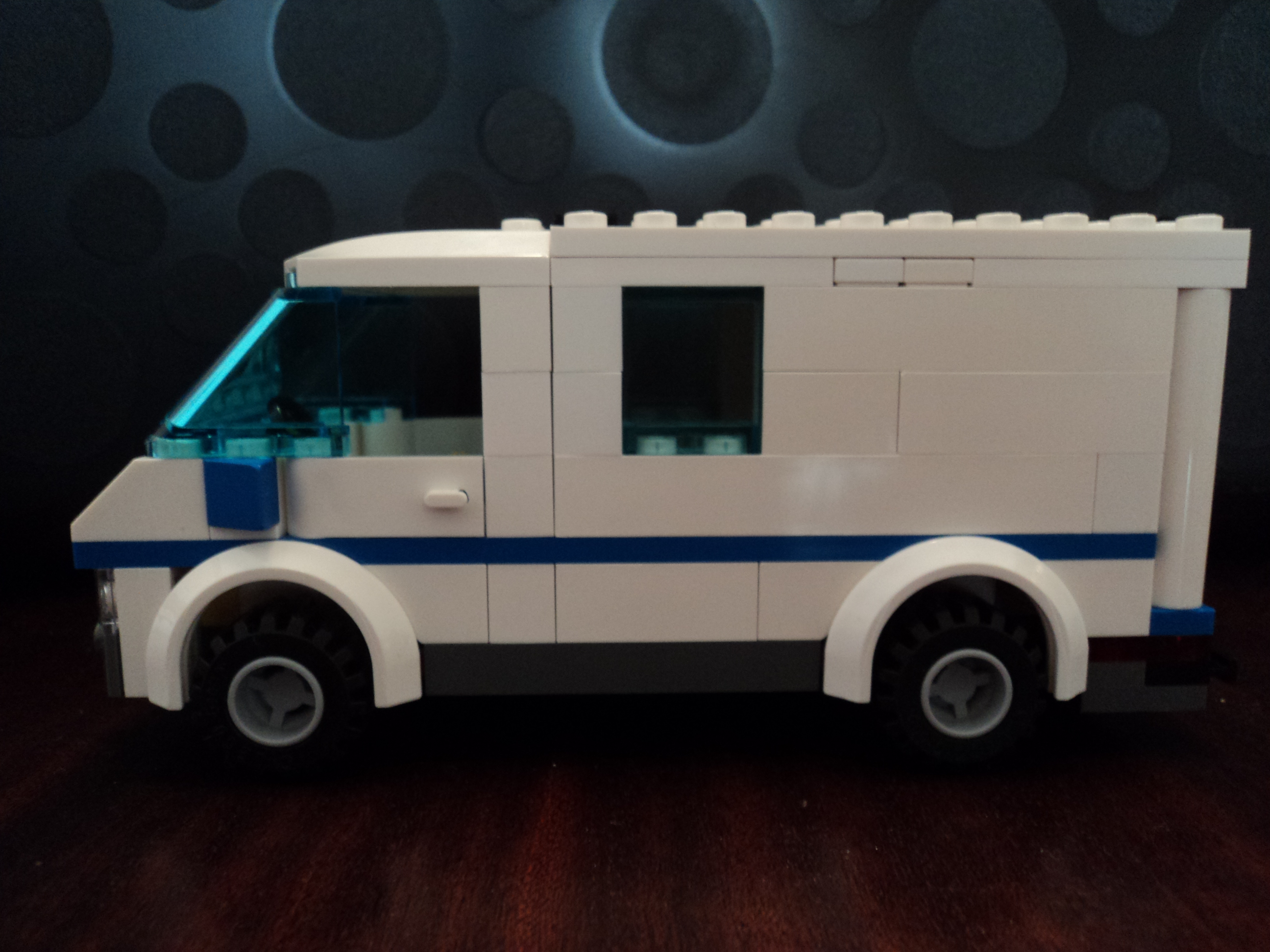 van_1.jpg