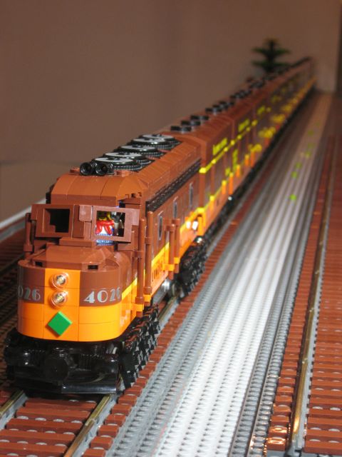 03-train-long.jpg