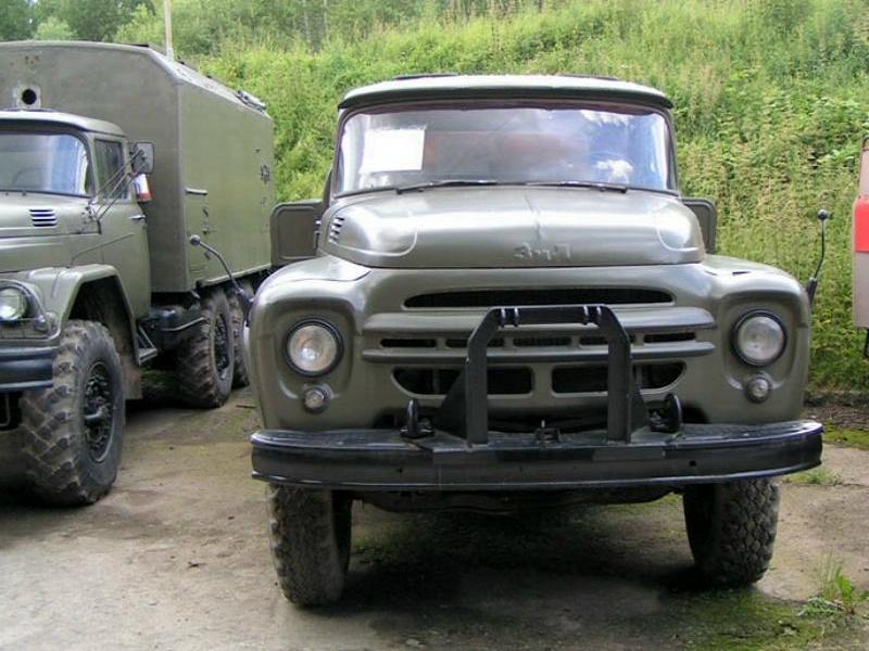 zil130_oryginal02.jpg
