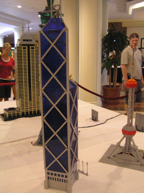 p8221339.jpg