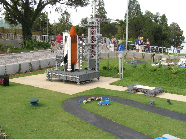 miniland-007.jpg