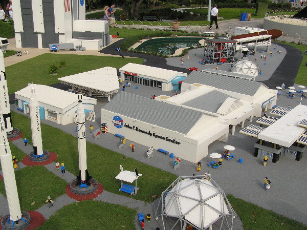 miniland-008.jpg