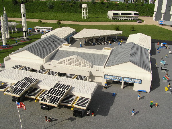 miniland-021.jpg