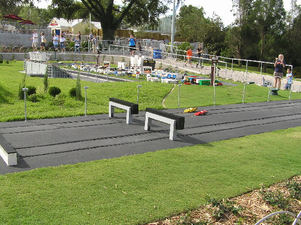miniland-032.jpg