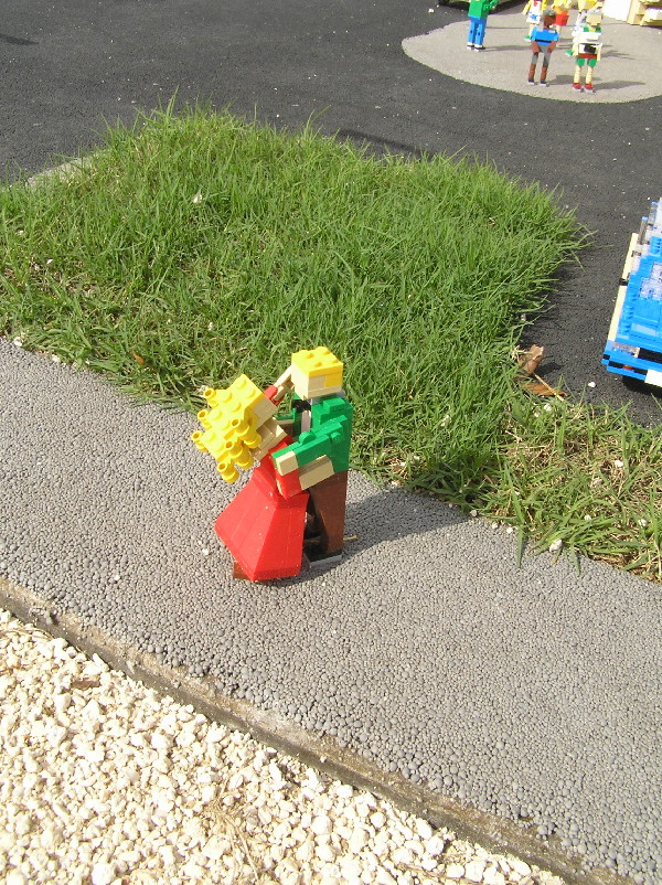 miniland-050.jpg