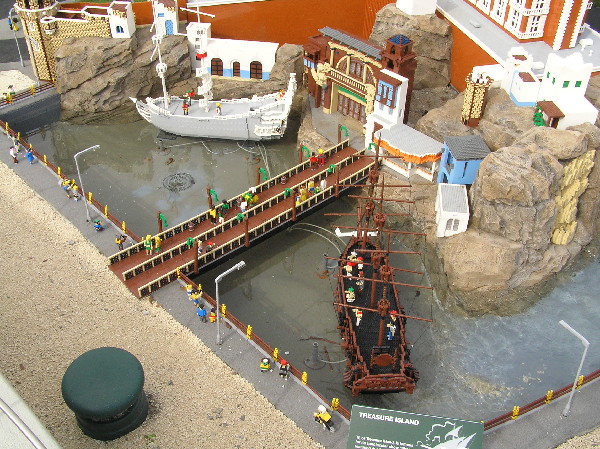 miniland-076.jpg