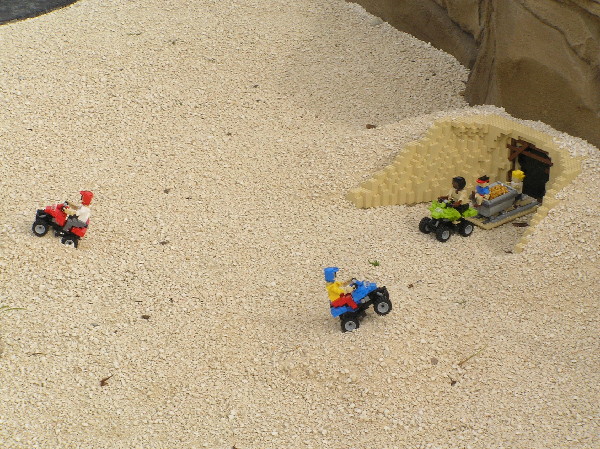 miniland-118.jpg