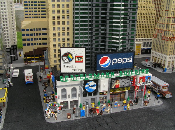 miniland-180.jpg