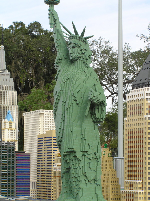 miniland-205.jpg