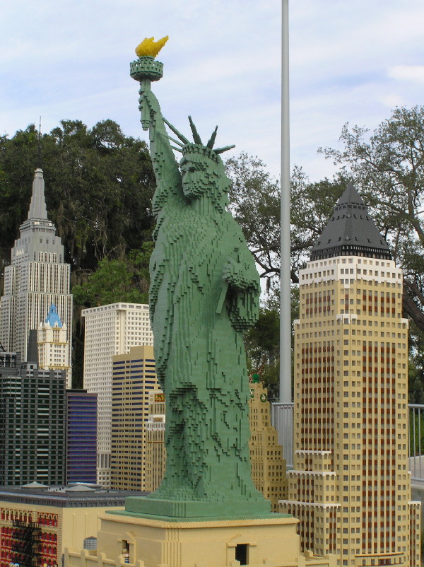 miniland-206.jpg
