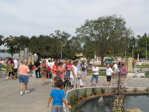 miniland-227.jpg