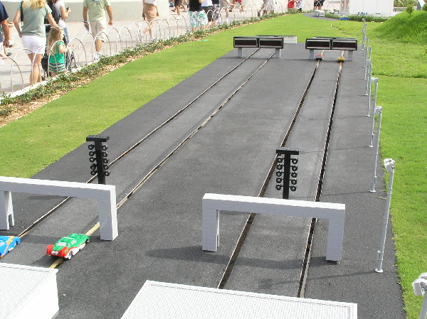 miniland-234.jpg