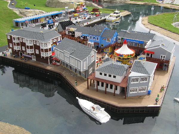 miniland-304.jpg