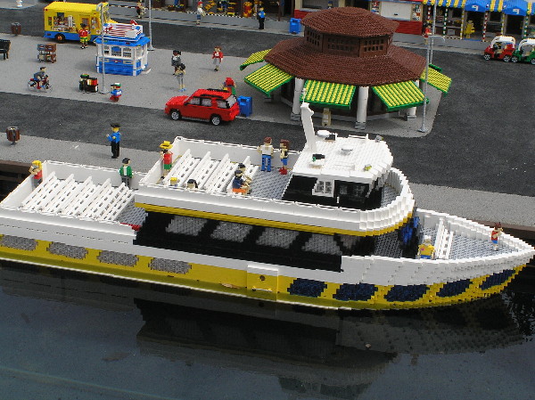 miniland-320.jpg