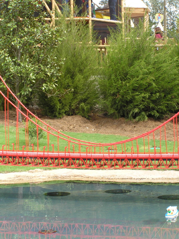 miniland-325.jpg