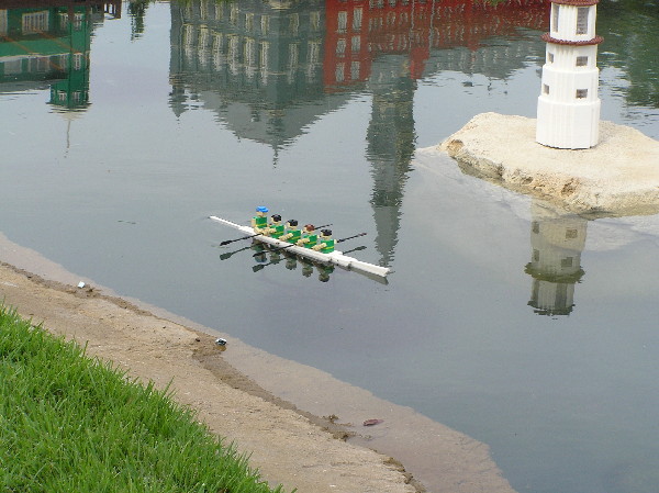 miniland-338.jpg