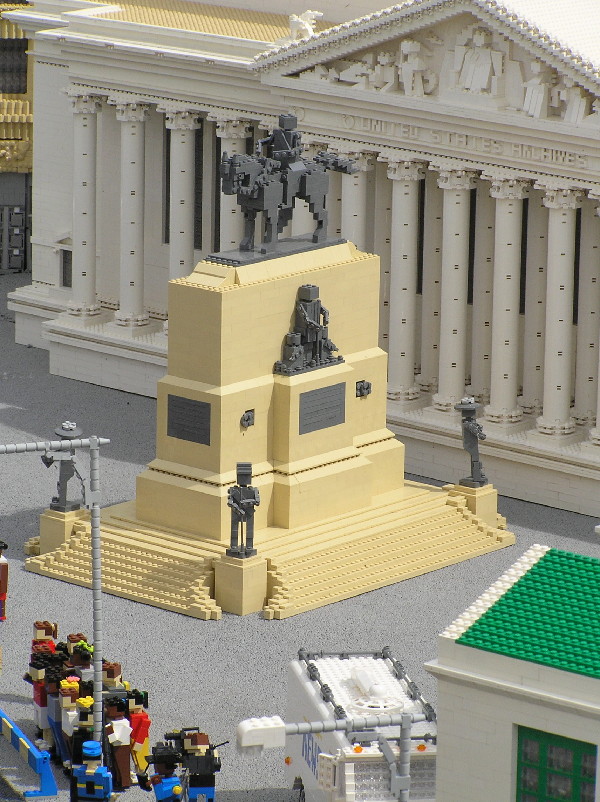 miniland-396.jpg