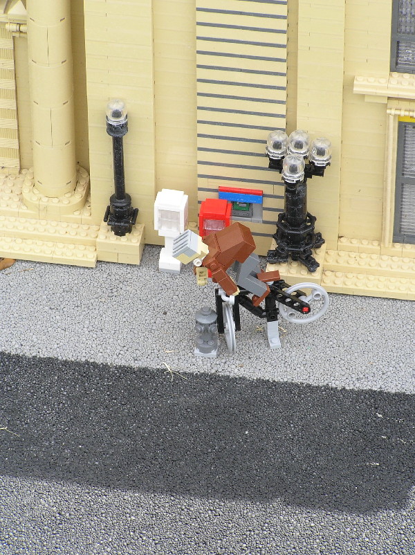 miniland-406.jpg
