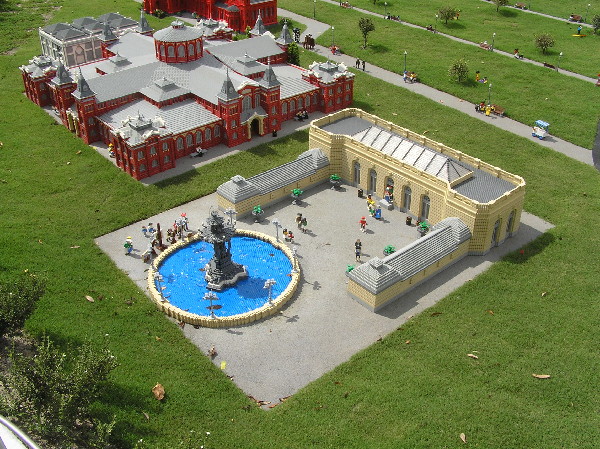 miniland-429.jpg
