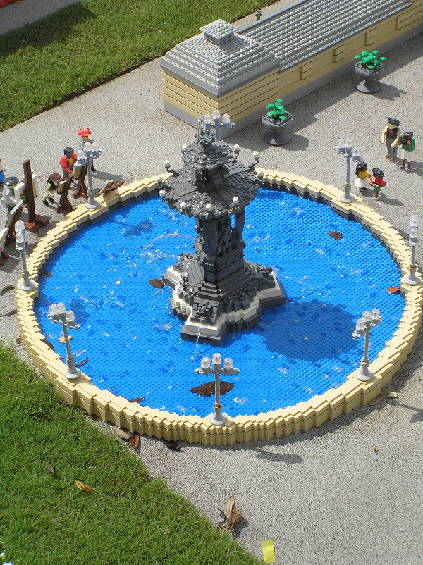 miniland-430.jpg