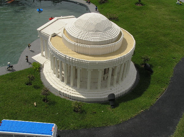 miniland-451.jpg