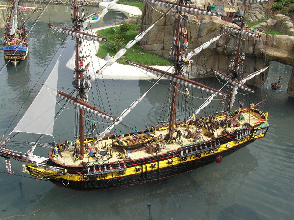 miniland-501.jpg