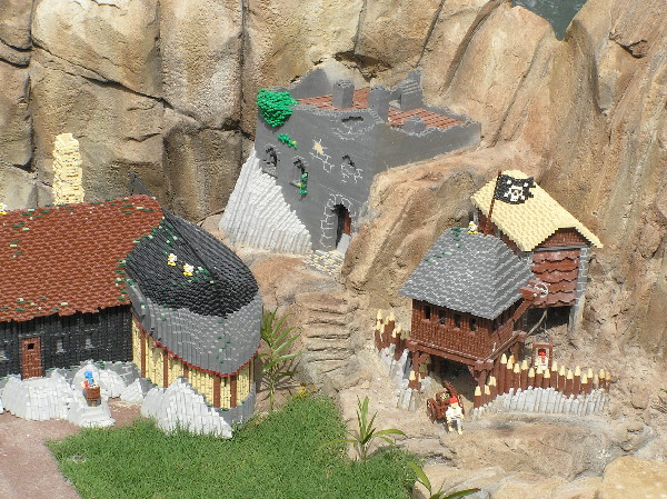 miniland-510.jpg