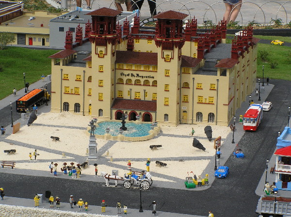 miniland-530.jpg