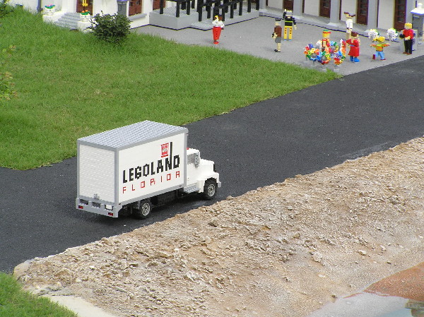 miniland-540.jpg