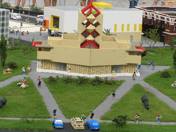 miniland-542.jpg