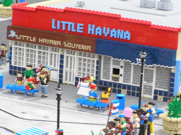 miniland-585.jpg