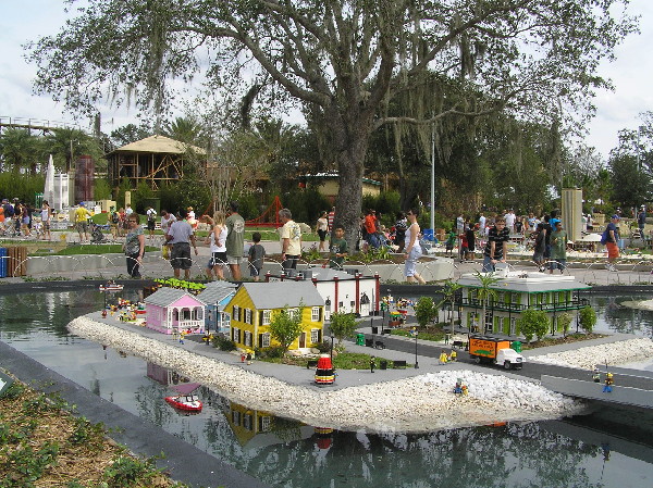 miniland-591.jpg